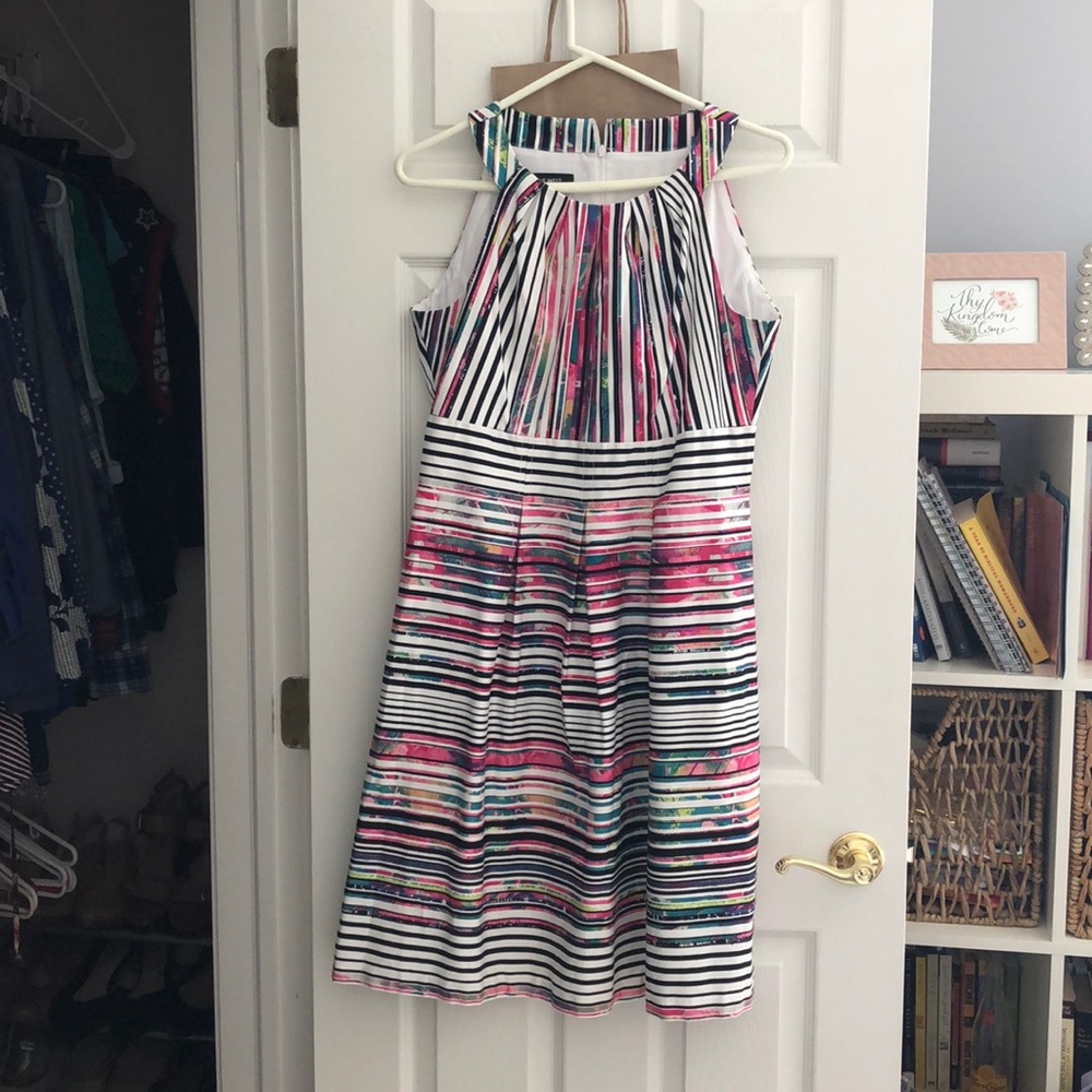 Adorable Nine West dress!
